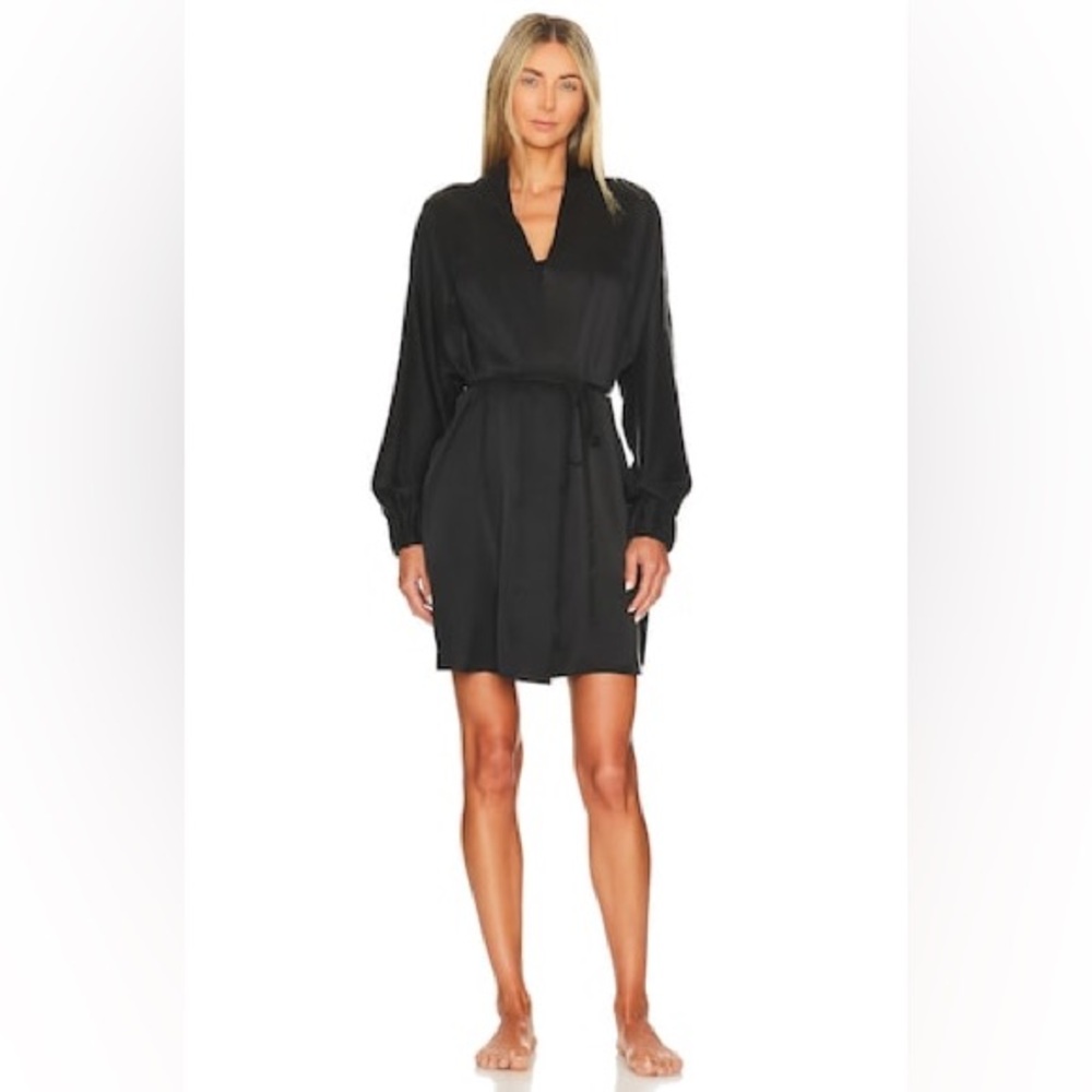 LUNYA NEW Washable Silk Robe in Immersed Black size XS/S loungewear women’s